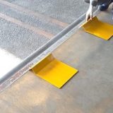 リーチフォークリフト用車輪止め